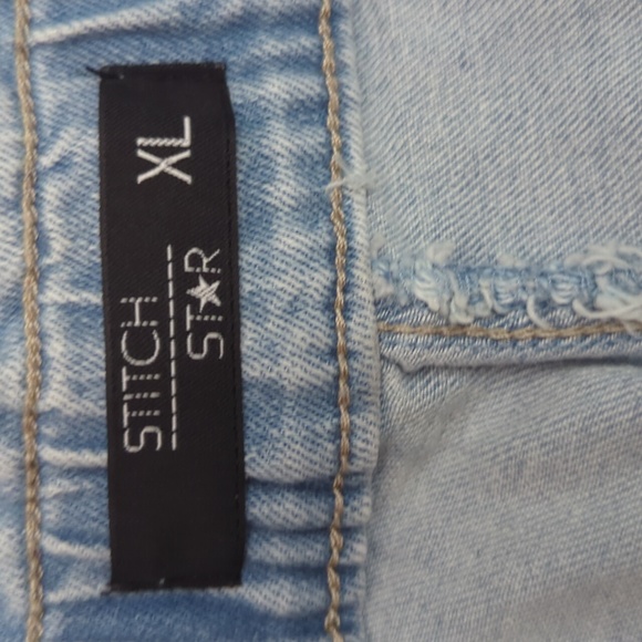 Jean shorts - Picture 2 of 2